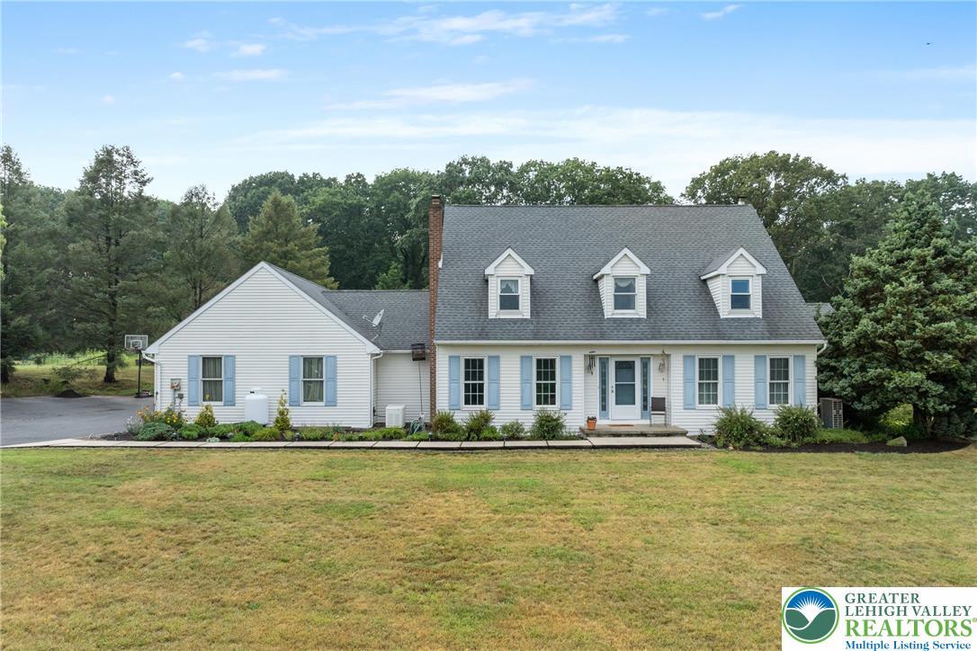 Property Photo: 6909 Country Spring Road PA 18066