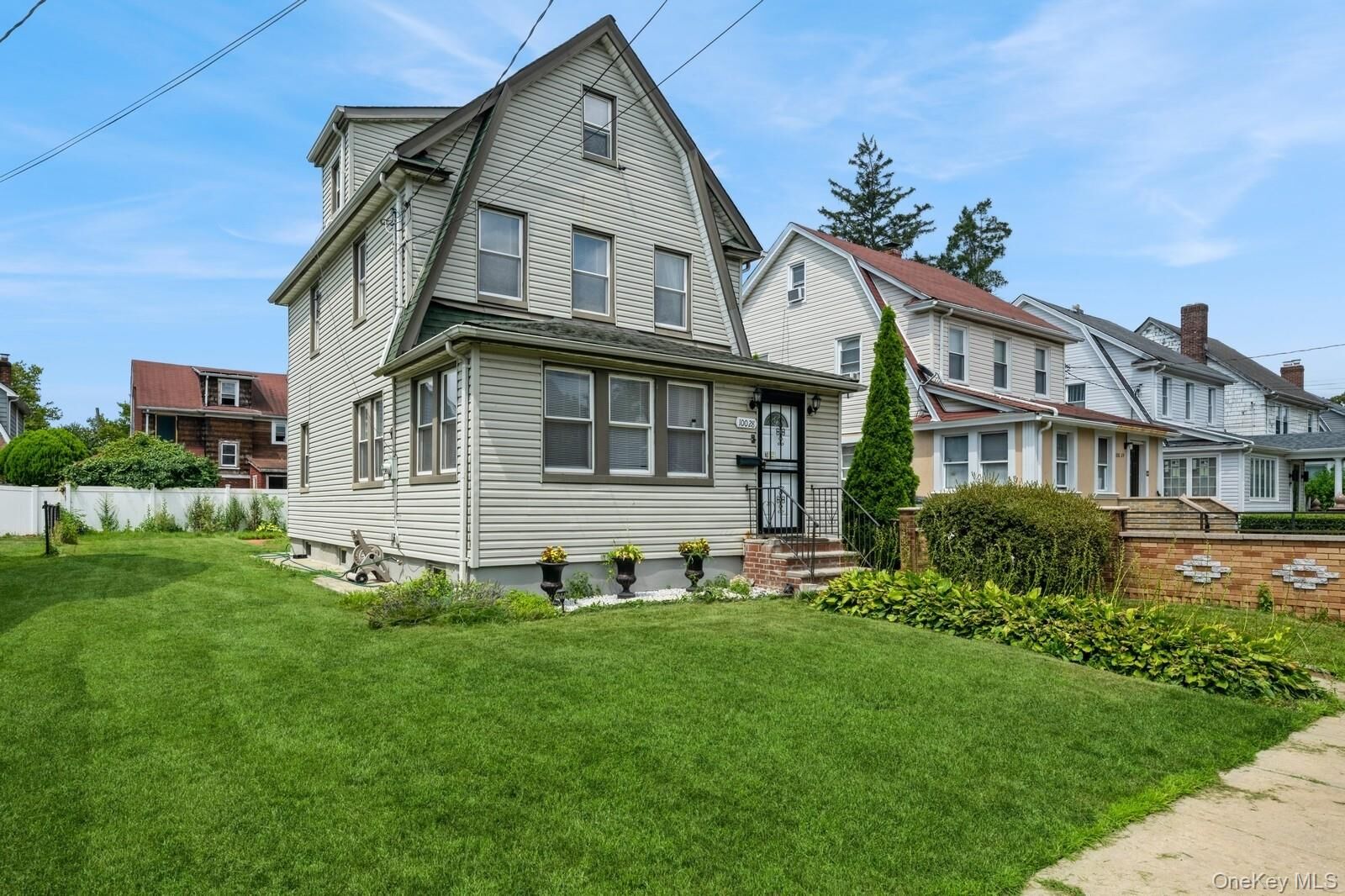 Property Photo:  100-28 207th Street  NY 11429 