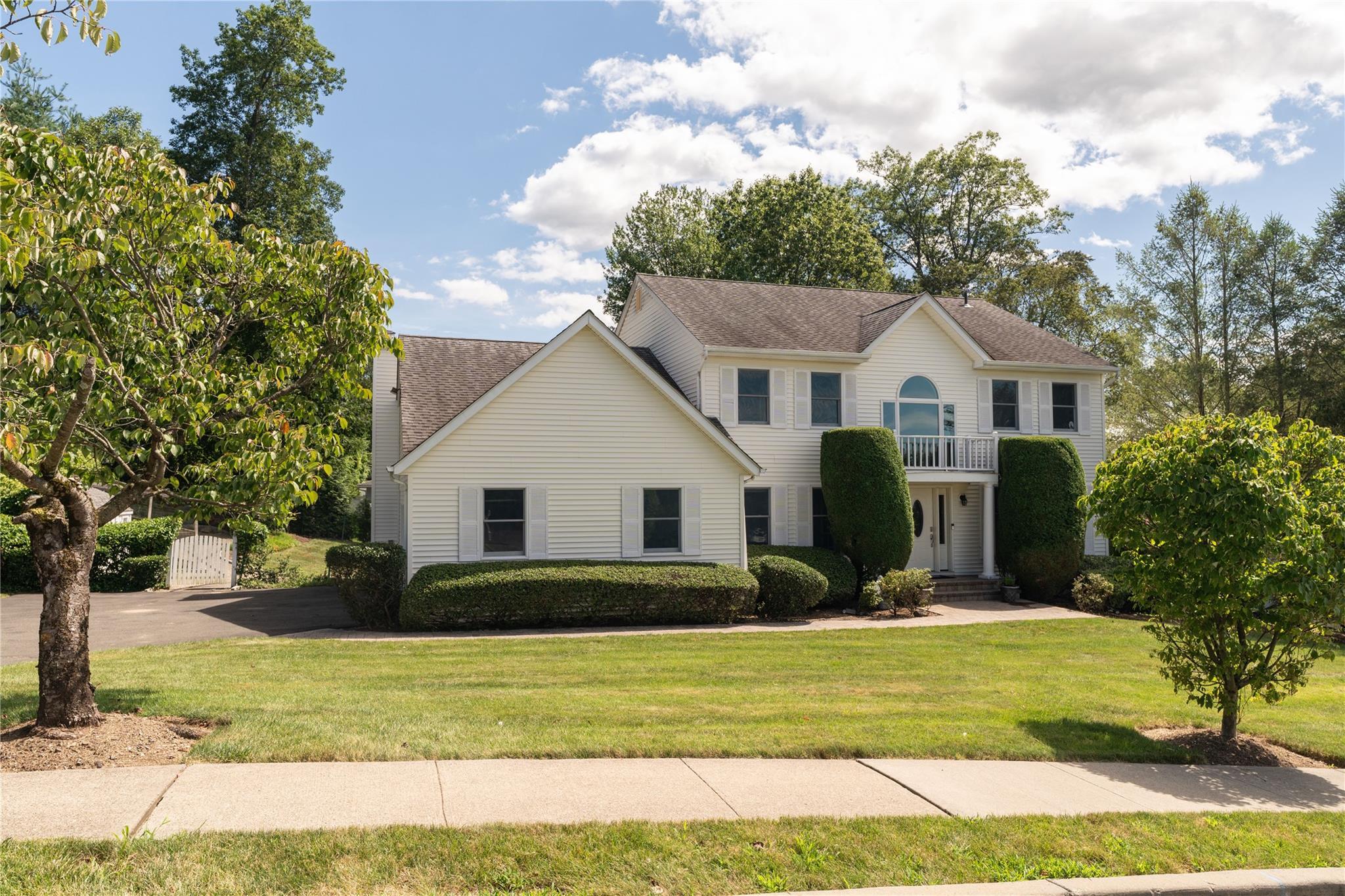 Property Photo:  18 Blue Heron Road  NY 10954 