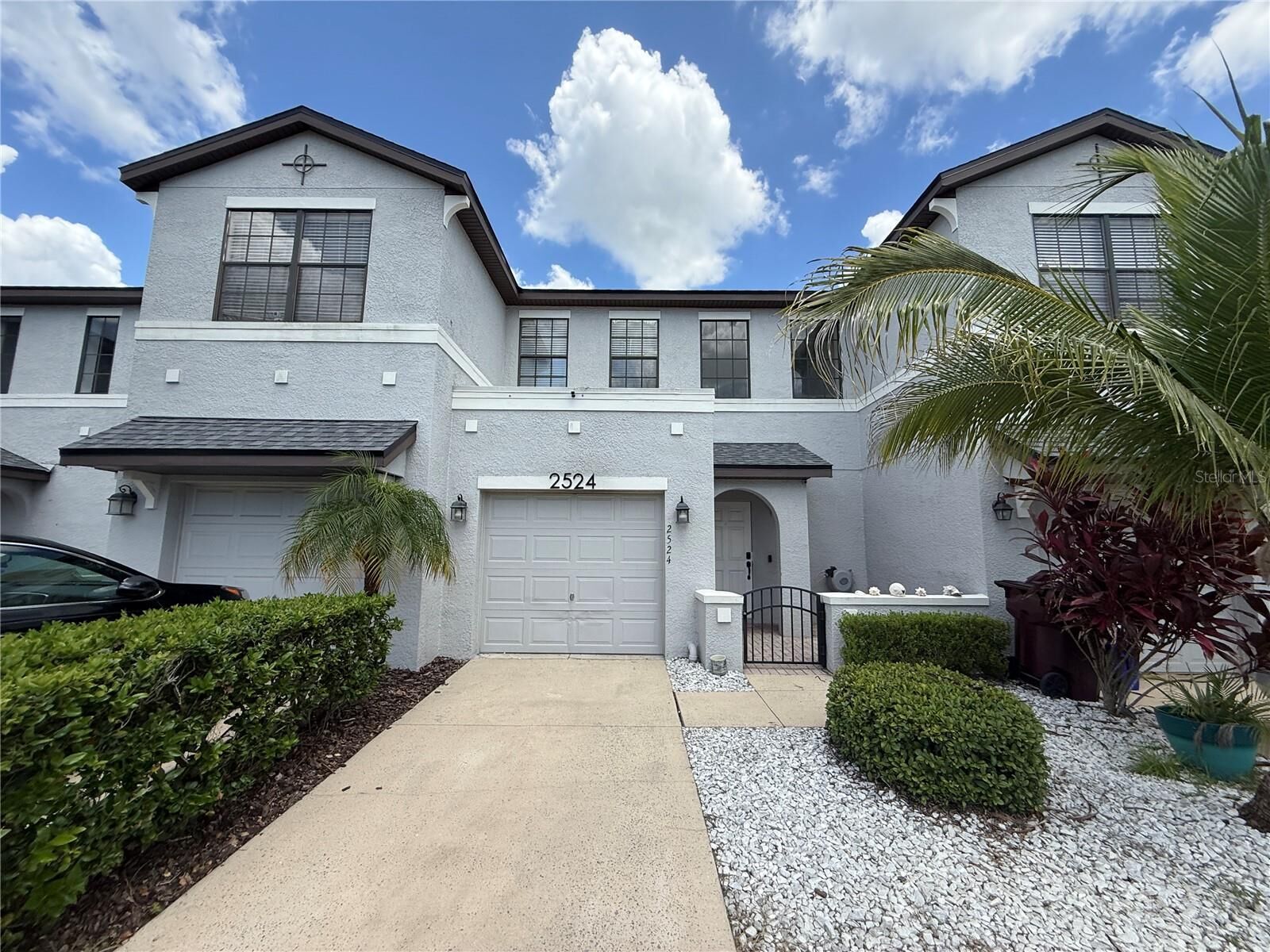 Property Photo:  2524 Seven Oaks Drive  FL 34772 
