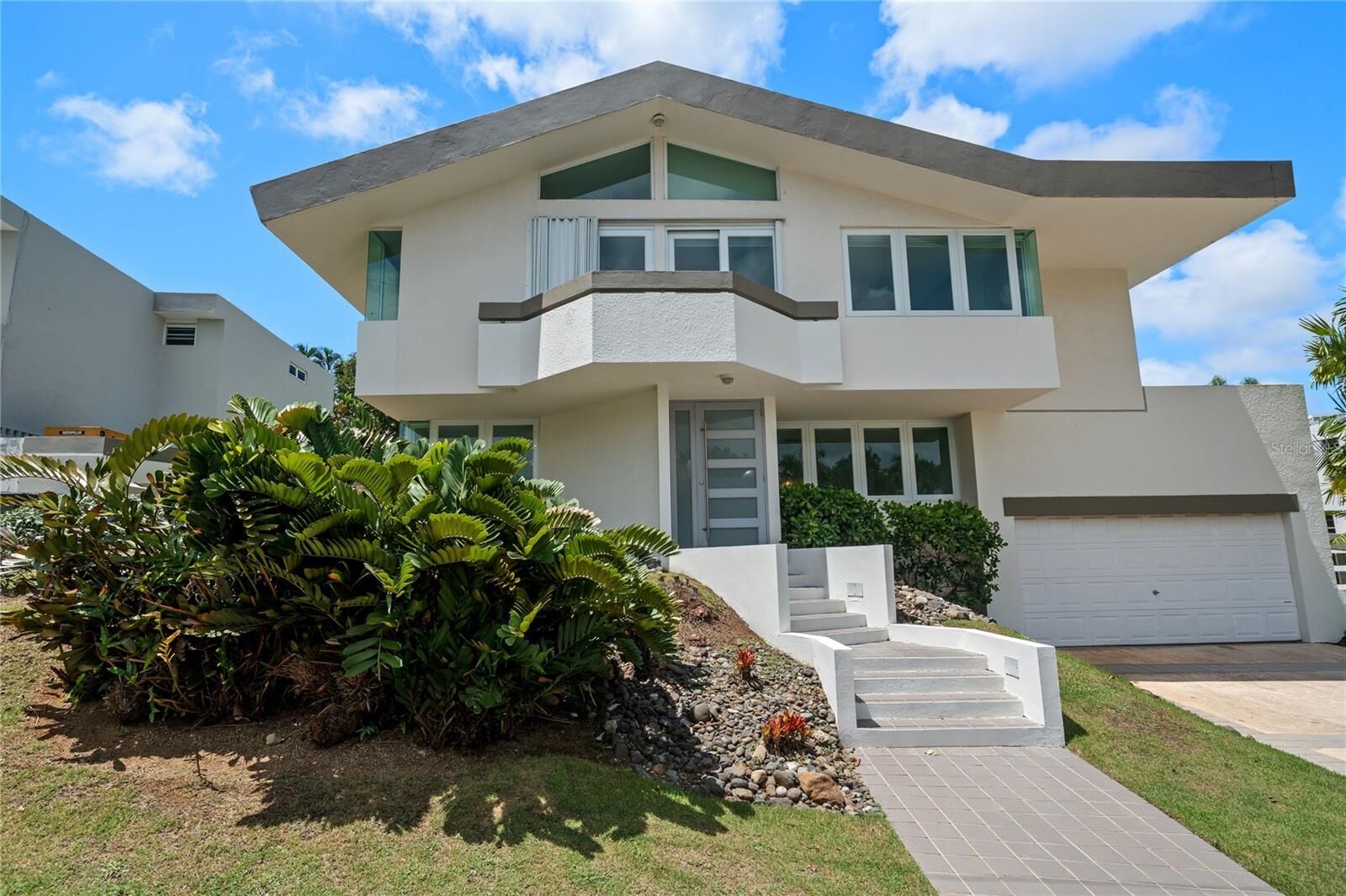 Property Photo:  B-28 Southview Court, Baldwin Park  PR 00969 