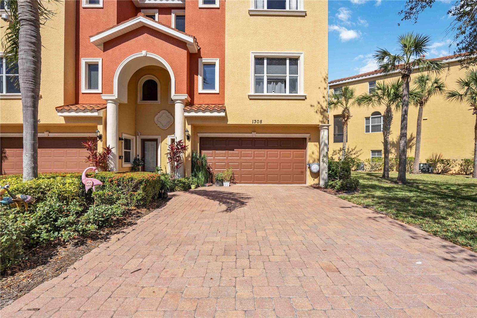 Property Photo: 1308 3rd Street Circle E FL 34221