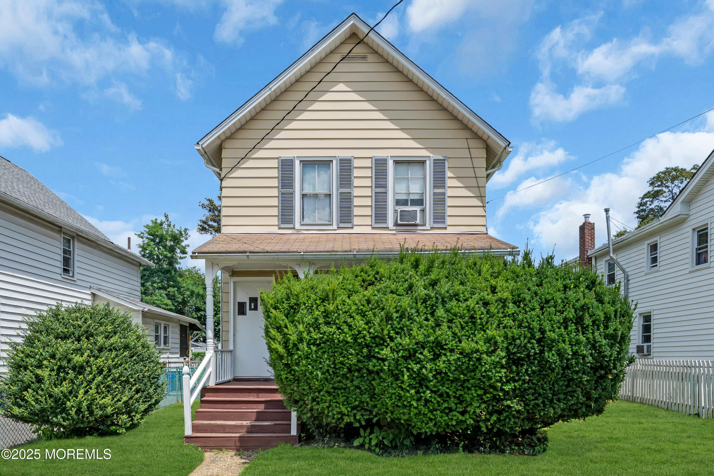 Property Photo:  17 Henry Street  NJ 07728 