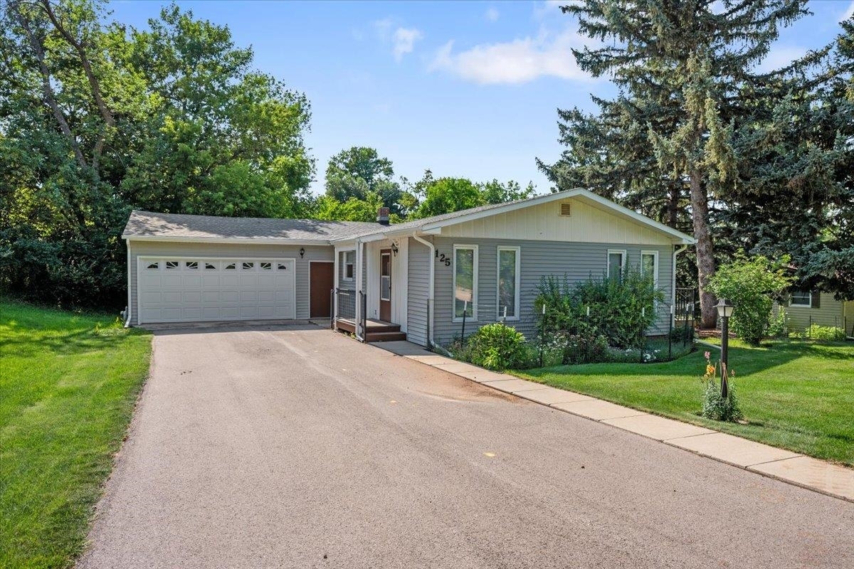 Property Photo:  125 S 5th Street  SD 57783 