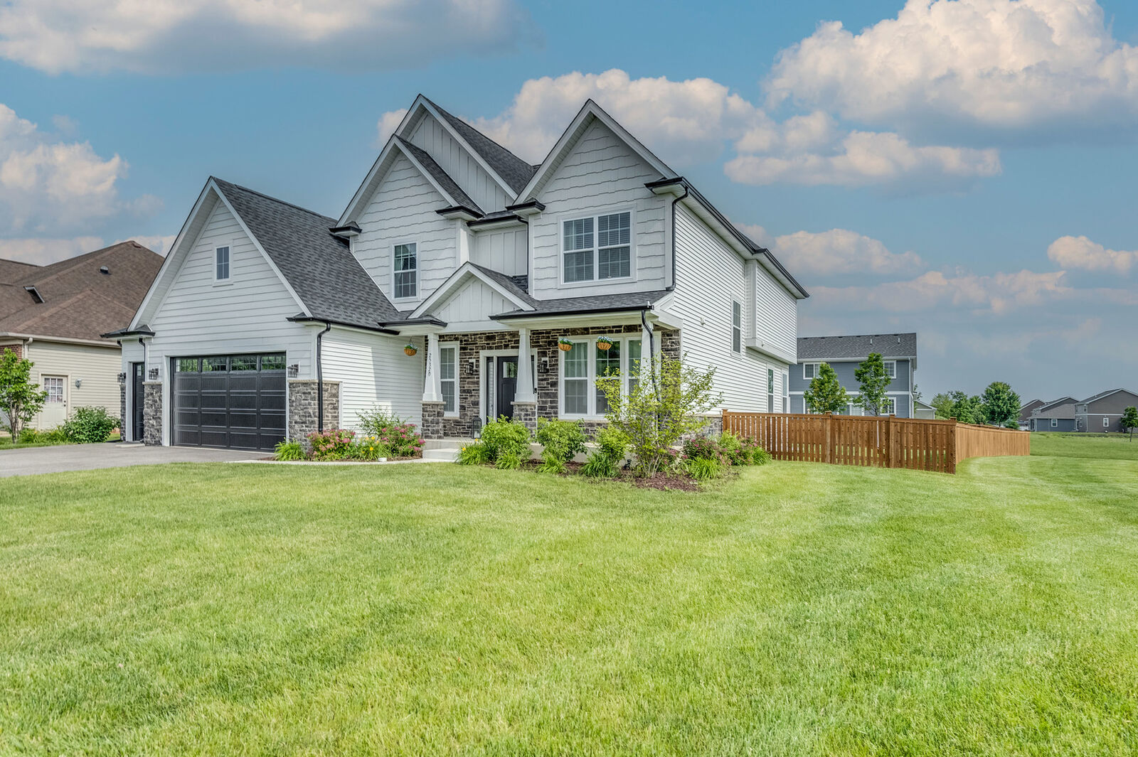 Property Photo: 25320 W Alison Road IL 60586