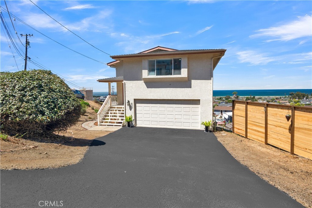 Property Photo:  679 Elena Street  CA 93442 