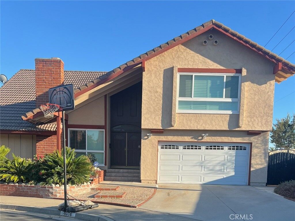 Property Photo:  4014 Selkirk Court  CA 90630 