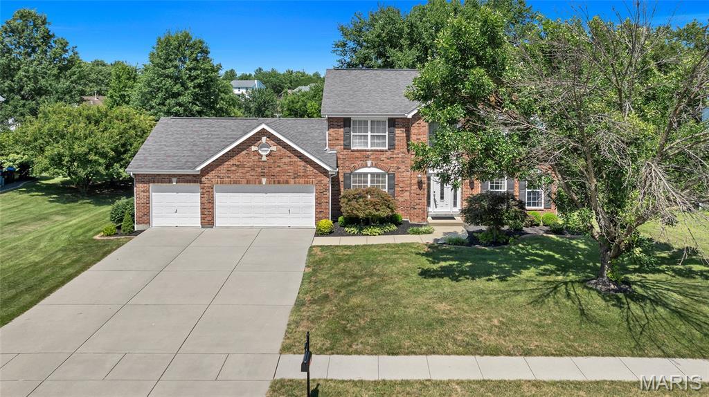 Property Photo:  1163 White Pine Circle  IL 62236 