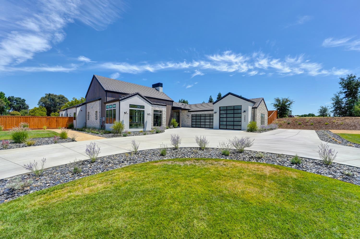 Property Photo: 3602 Annabelle Avenue CA 95661