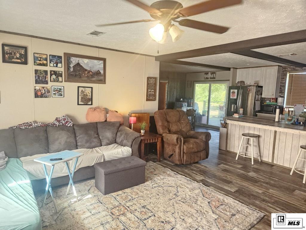 Property Photo: 193 Showhorse Lane LA 71225