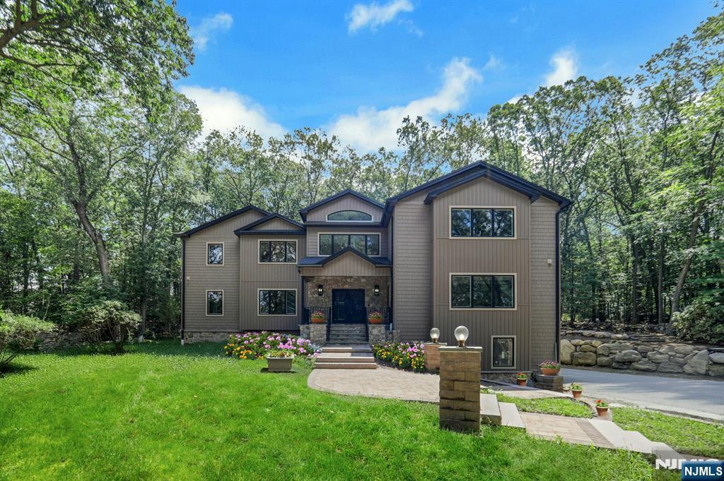 Property Photo: 206 Peterson Place NJ 07446