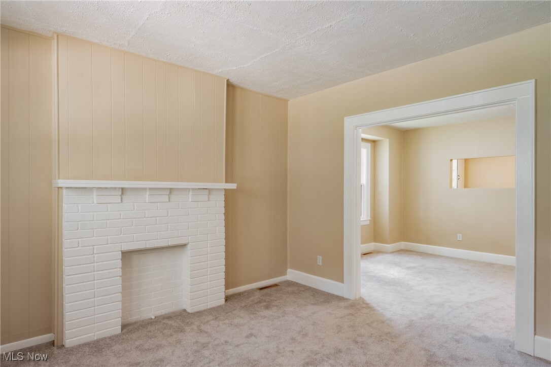 Property Photo: 1007 25th Street WV 26101