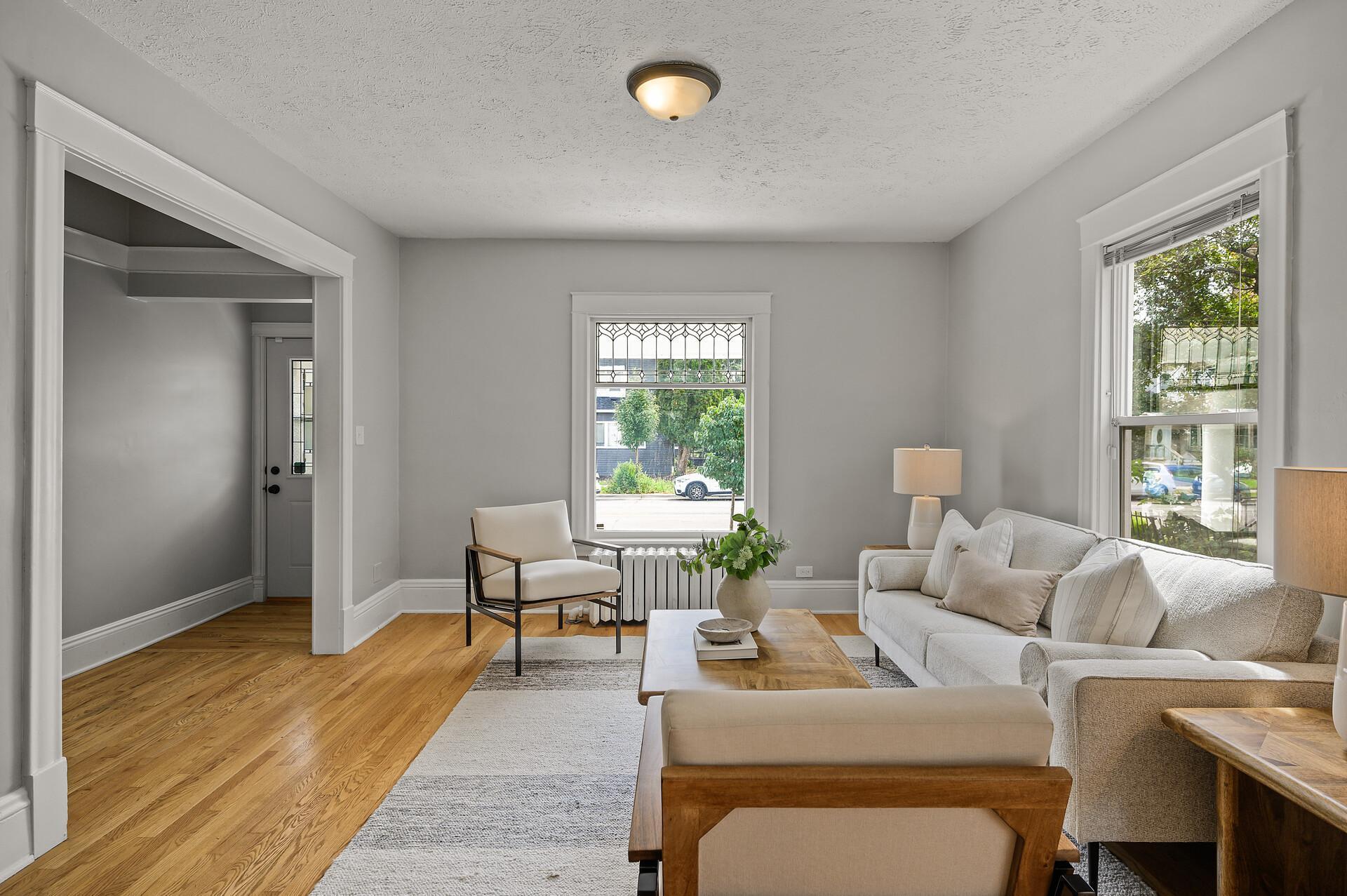 Property Photo: 3236 Hennepin Avenue MN 55408