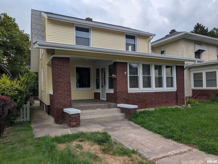 Property Photo:  5914 Madison Street  IL 61607 