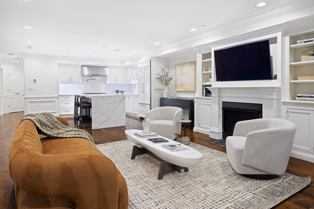 Property Photo:  329 Commonwealth Ave One  MA 02115 