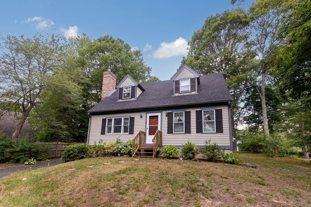 Property Photo:  28 Cranberry Ave  MA 02649 