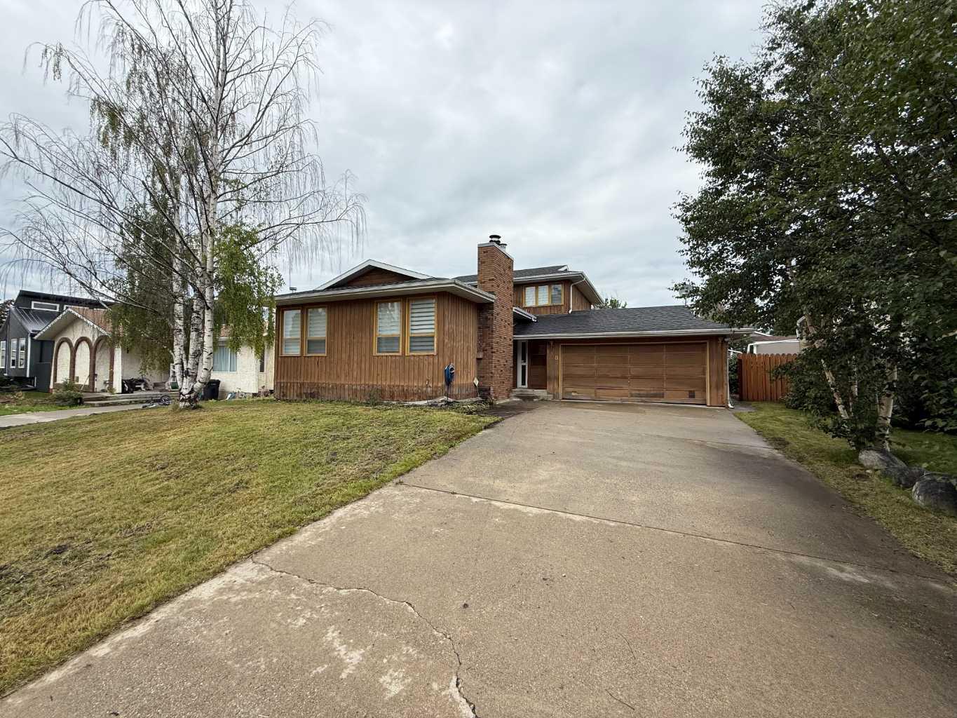 118 Seabolt Crescent  Hinton AB T7V 1K5 photo