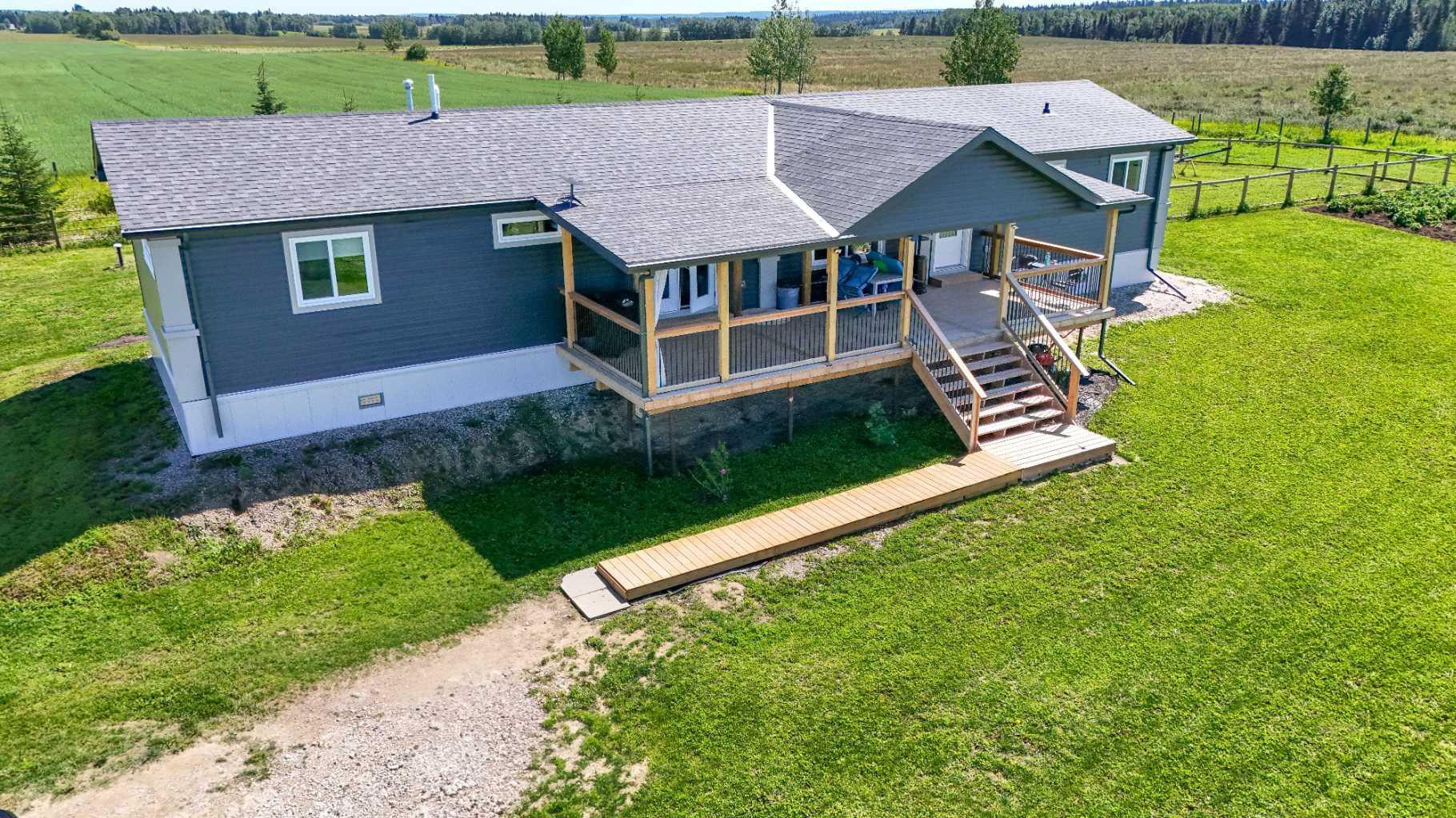 Property Photo: 363005 RR 6-3 AB T0M 0M0