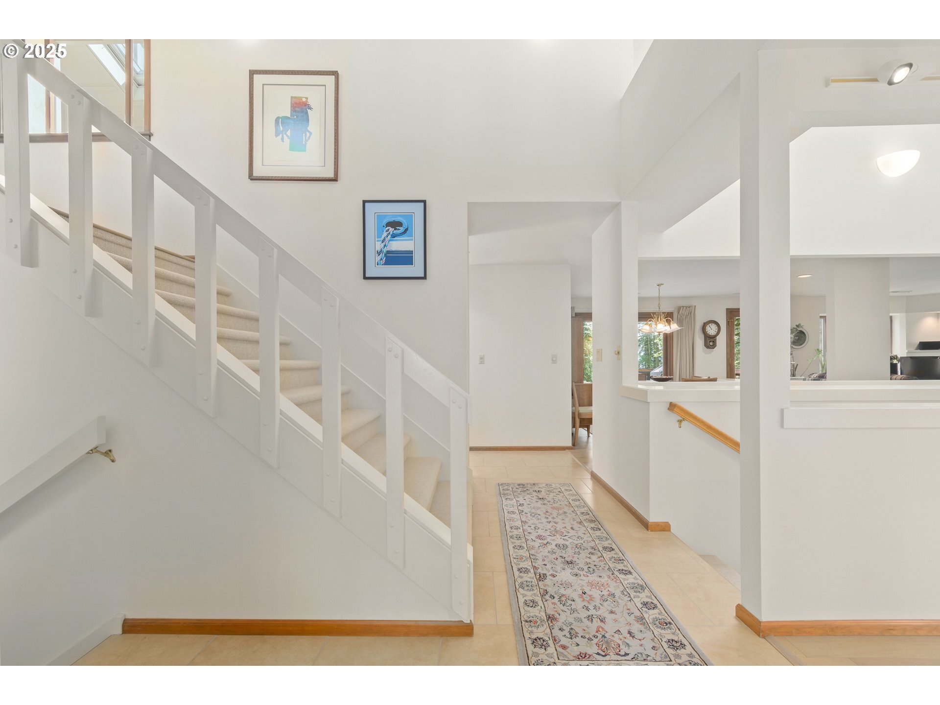 Property Photo: 84477 Murdock Rd OR 97405