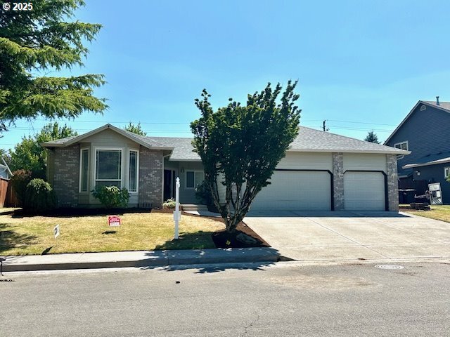 1806 NW 29th Cir  Camas WA 98607 photo