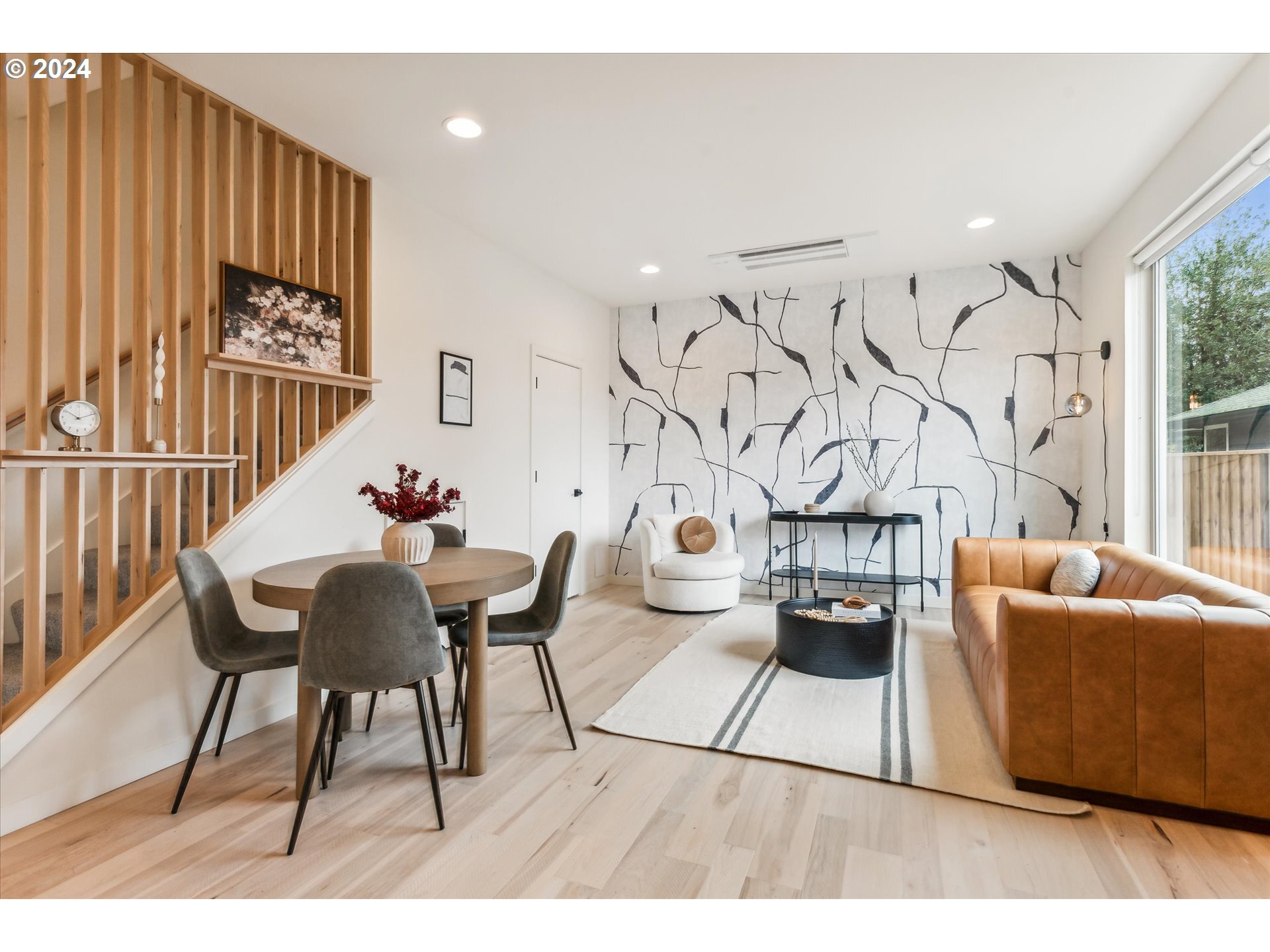 Property Photo: 5078 SE Woodstock Blvd OR 97206