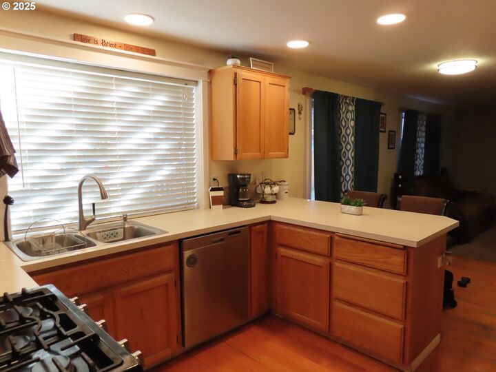 Property Photo: 3310 NE 181st Ave WA 98682