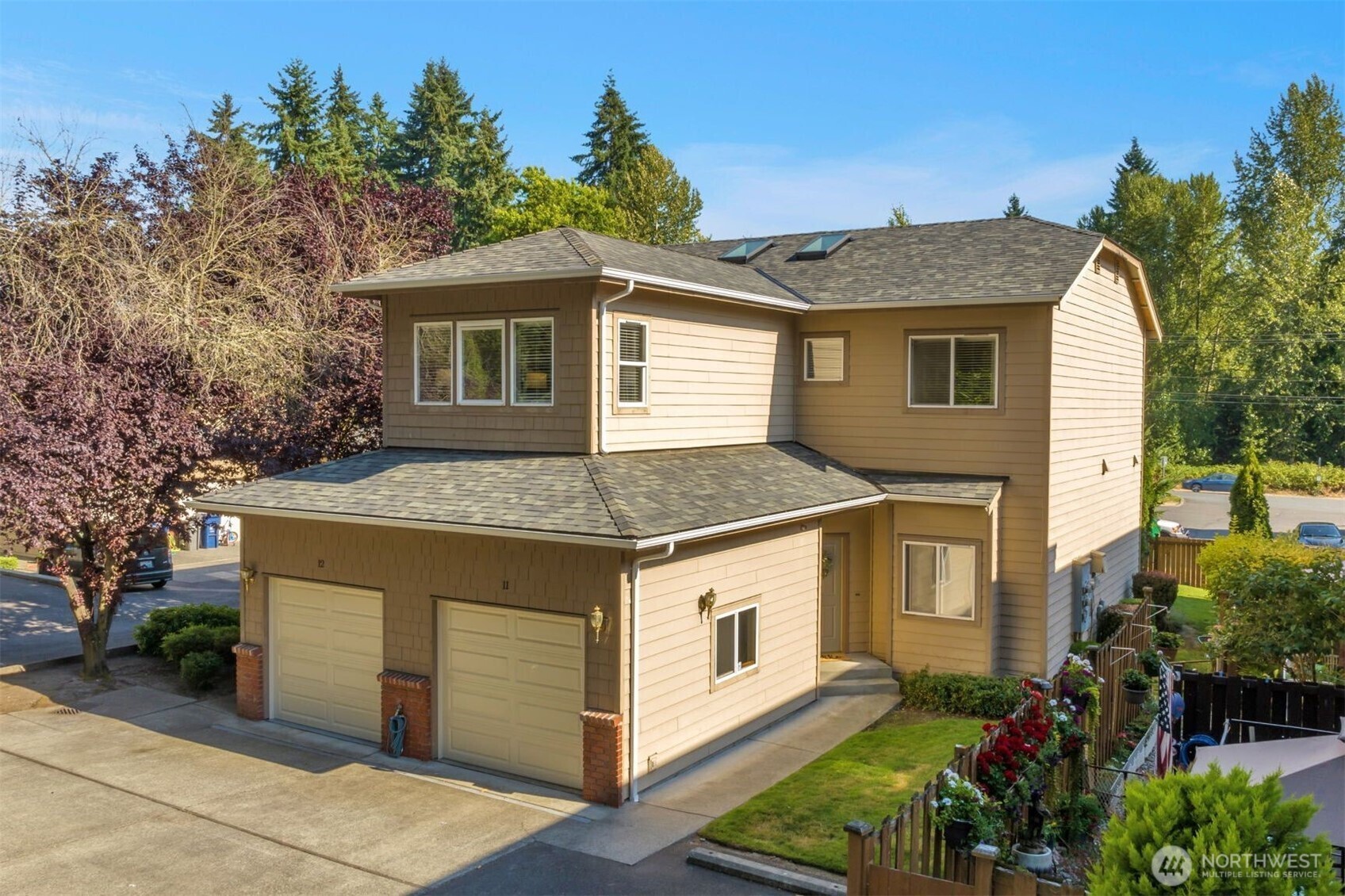 20901  Cypress Way 11  Lynnwood WA 98036 photo