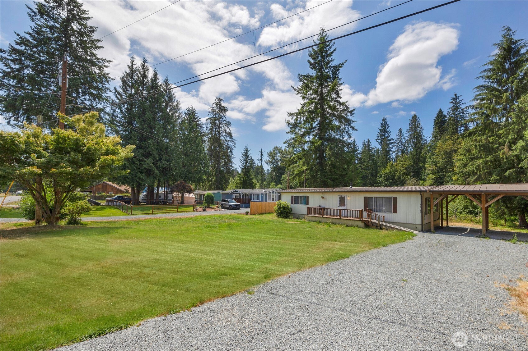 Property Photo: 11318 172nd Drive NE WA 98252