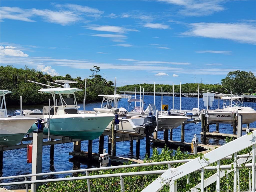 Property Photo: 2502 SE Anchorage Cove H2 FL 34952