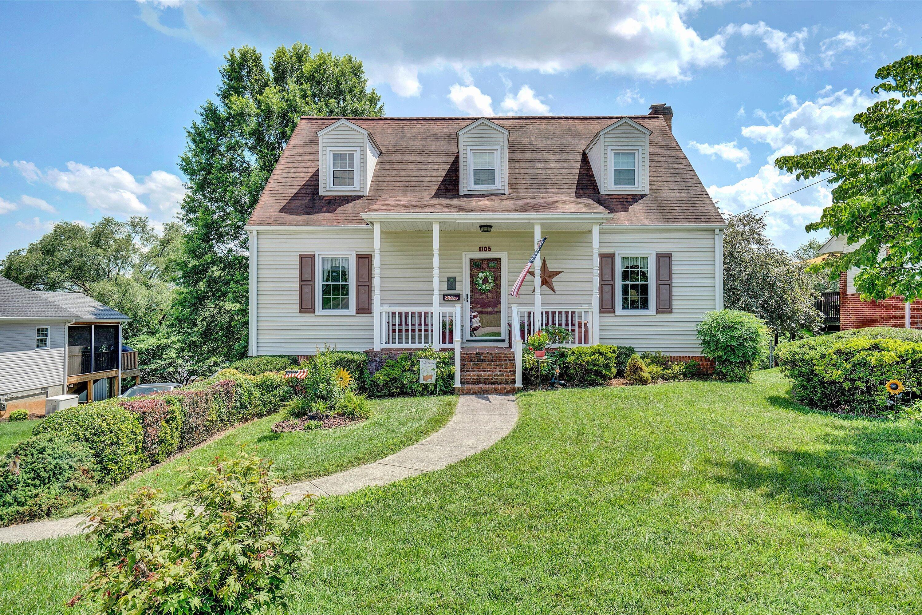 1105 Halliahurst Ave  Vinton VA 24179 photo