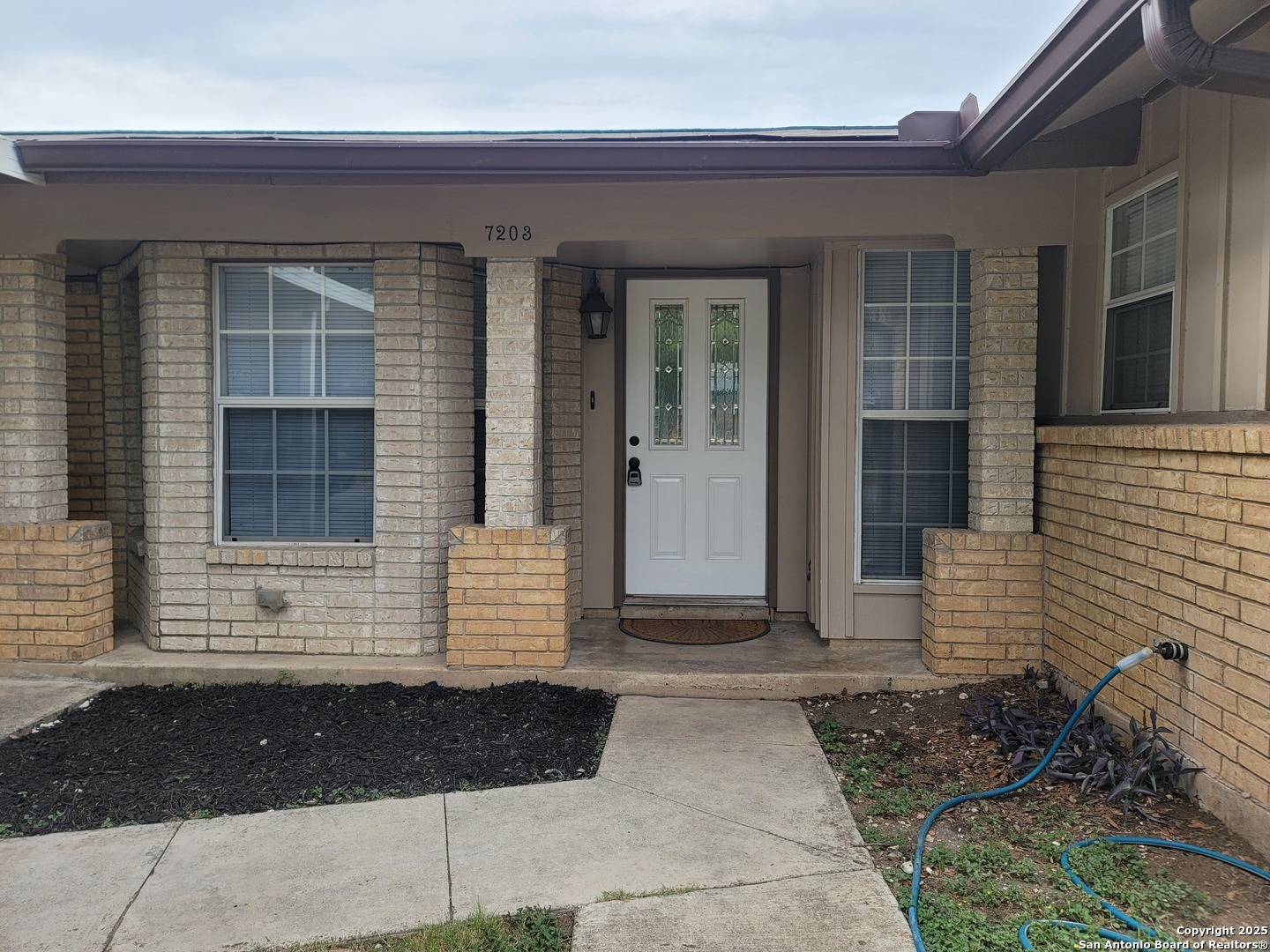 Property Photo: 7203 Cool Creek TX 78238