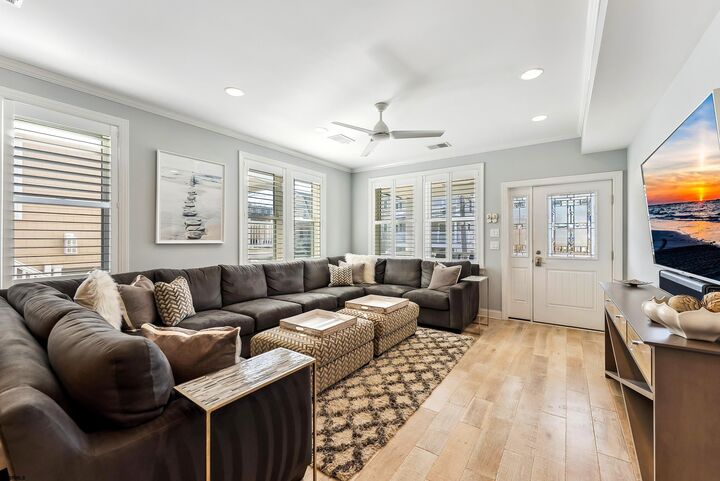 Property Photo: 19 N Adams Ave B NJ 08402
