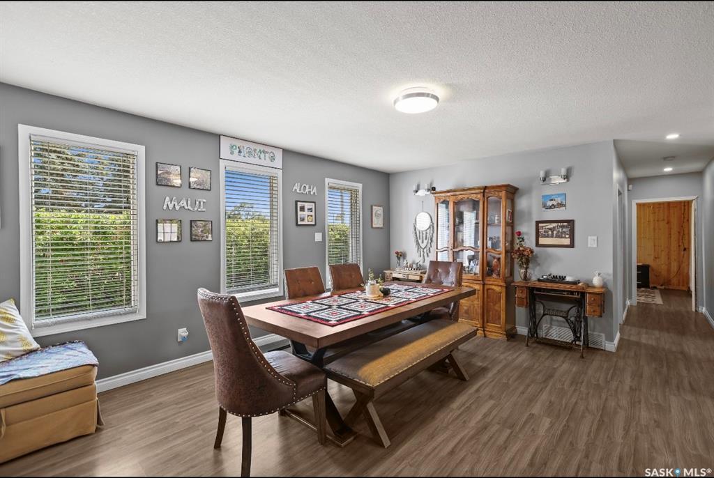 Photo de la propriété: 255 Hawkes Street SK S0G 0E0