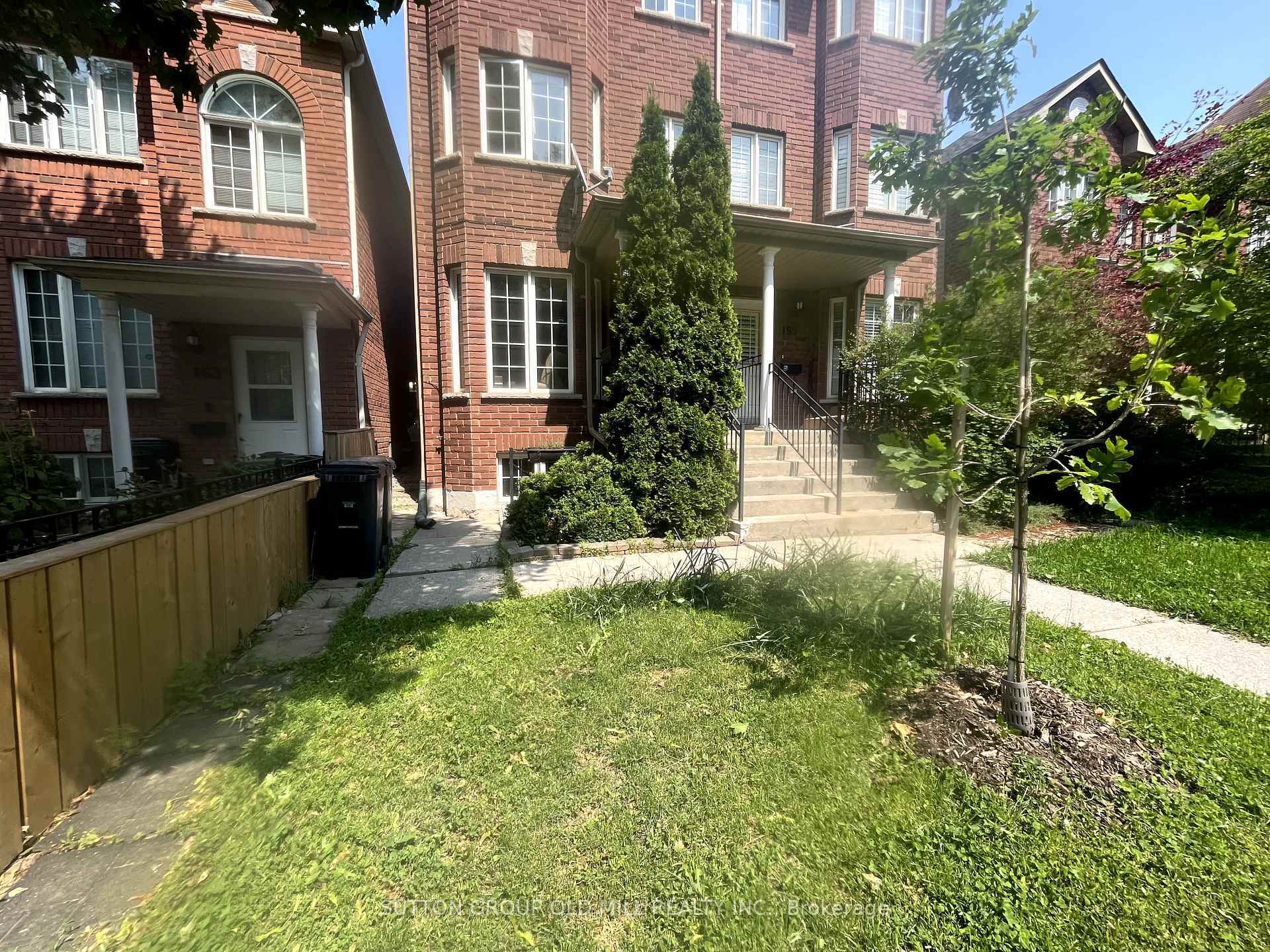 Property Photo:  161 Laughton Avenue  ON M6N 2X4 