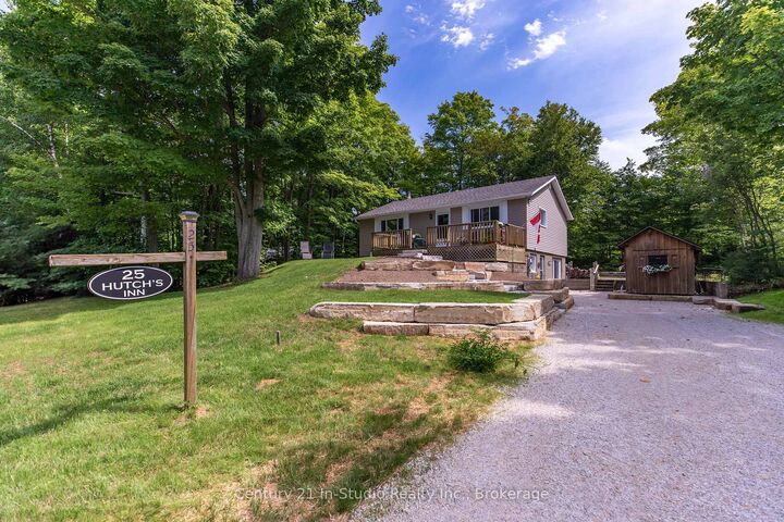 Property Photo: 25 Emerson Avenue ON N0H 2G0