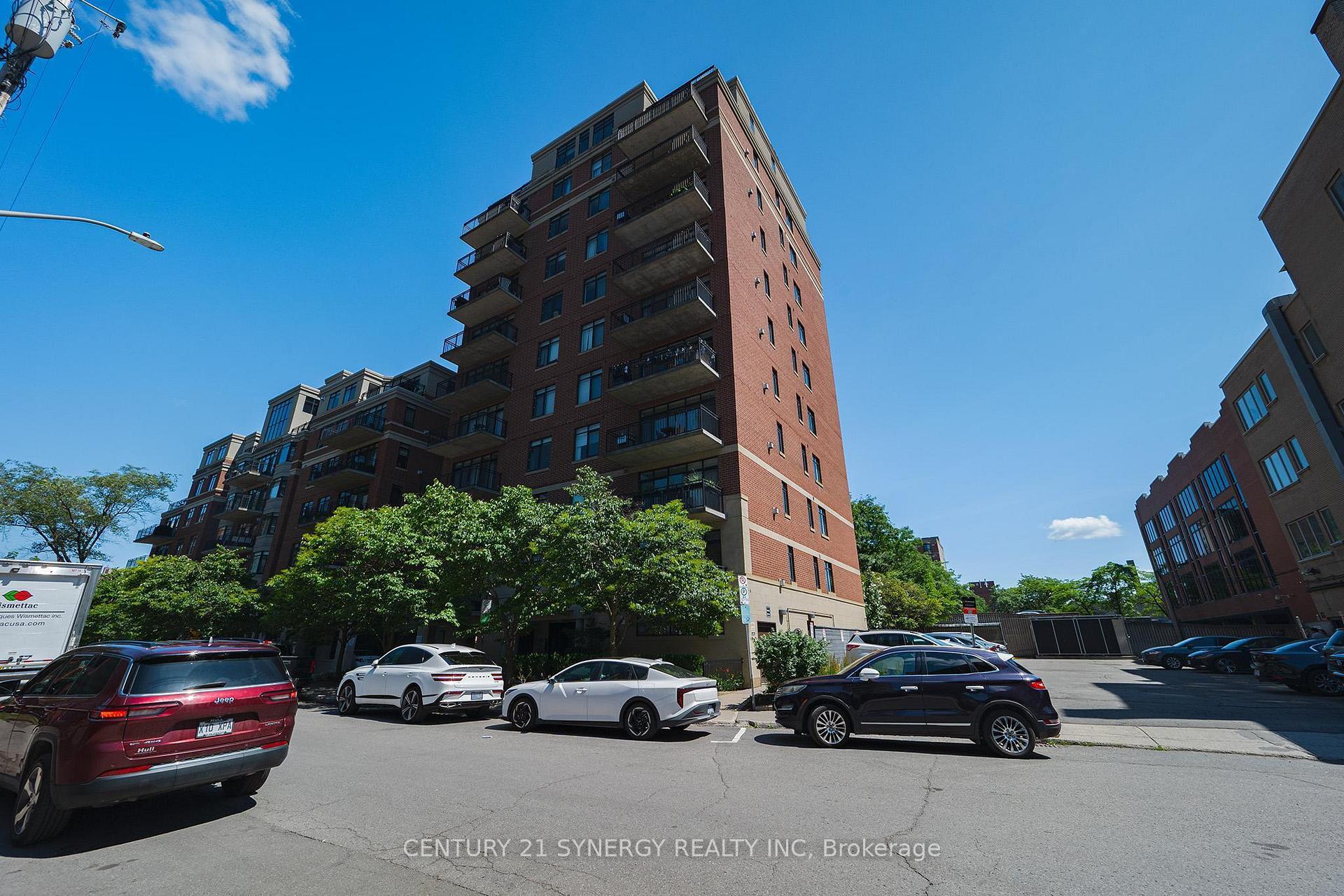 Photo de la propriété:  374 Cooper Street 603  ON K2P 2P4 