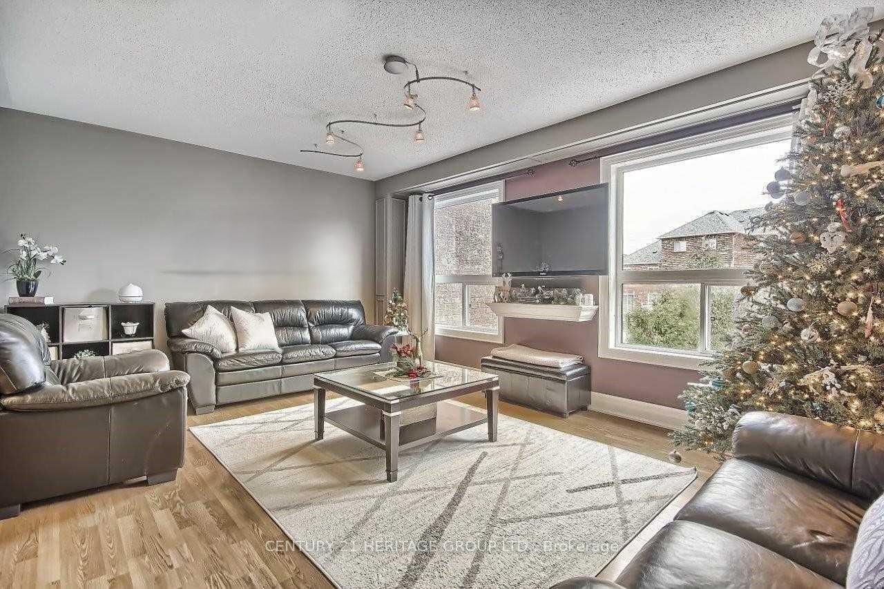 Photo de la propriété: 17 Stiles Avenue ON L4G 7N3