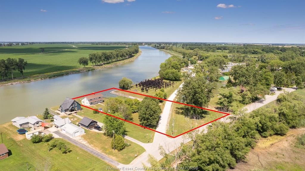 Photo de la propriété: 21240 Dockside Road ON N0P 1L0