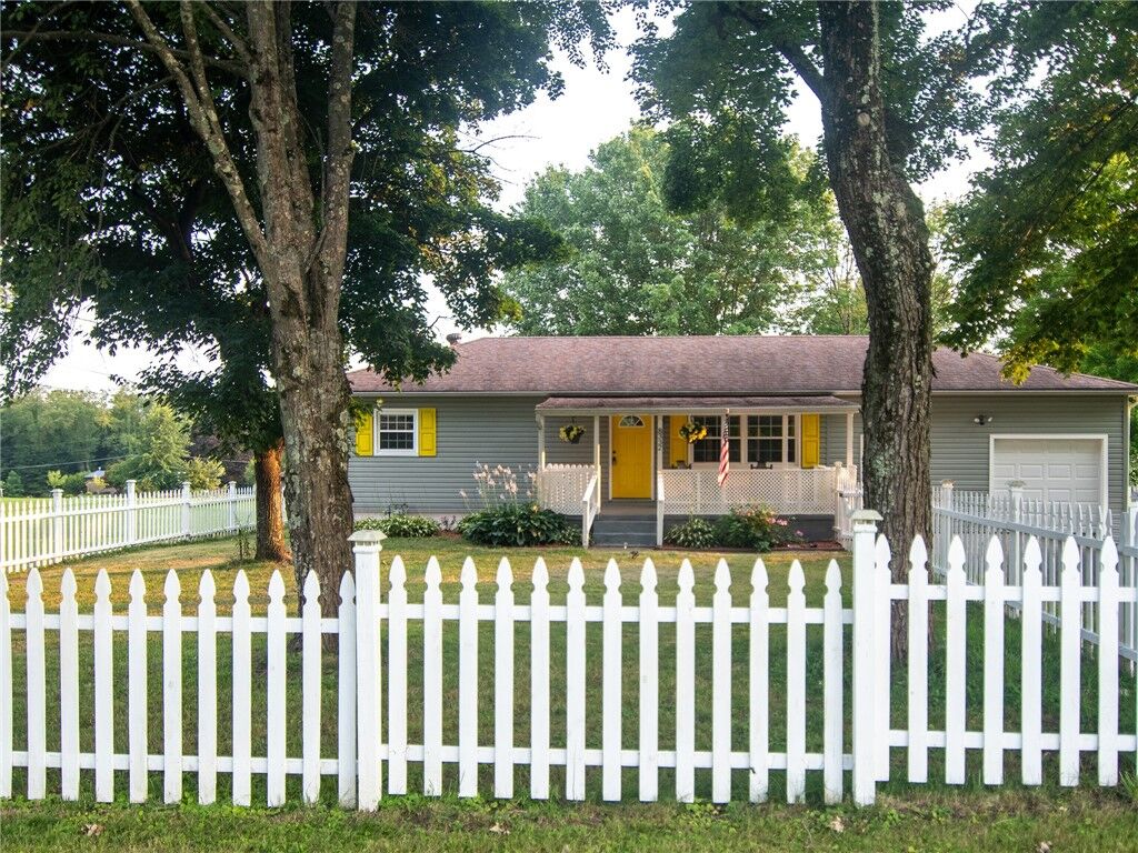 Property Photo:  8332 Lamor Rd  PA 16137 