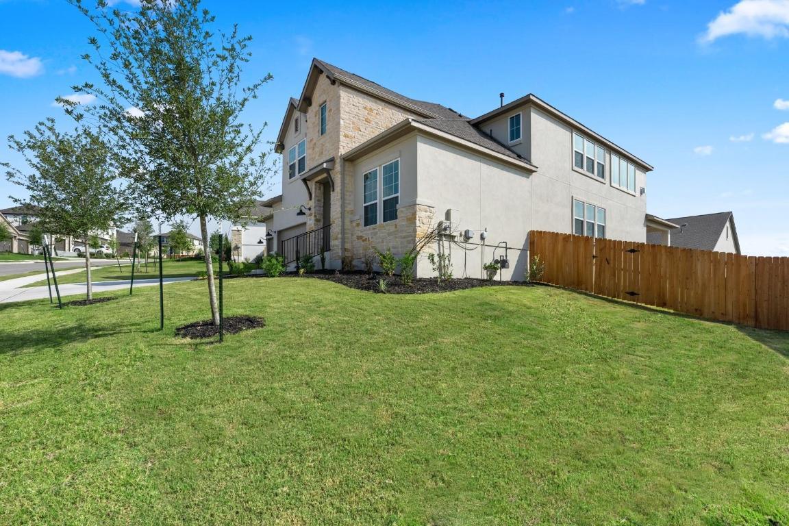 Property Photo:  5708 Navajo Draw Lane  TX 78738 