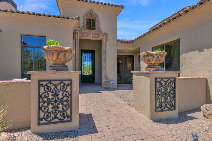 Property Photo: 3254 N Ladera Circle AZ 85207