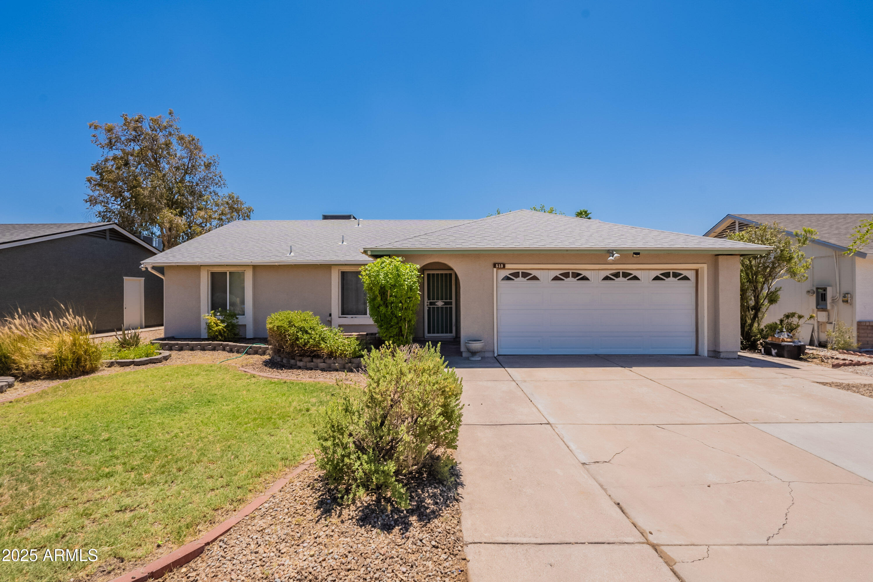 Property Photo: 513 W Wescott Drive AZ 85027