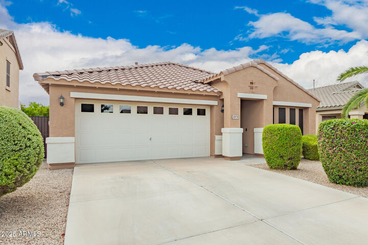 Property Photo:  28978 N Gold Lane  AZ 85143 