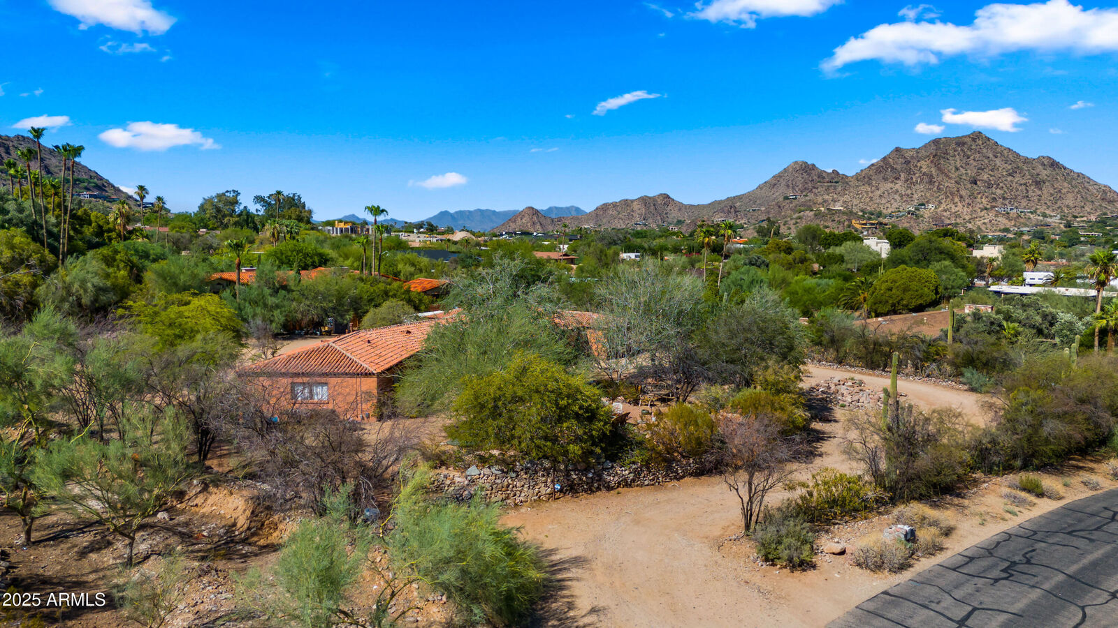 Property Photo:  4510 E Pepper Tree Lane  AZ 85253 