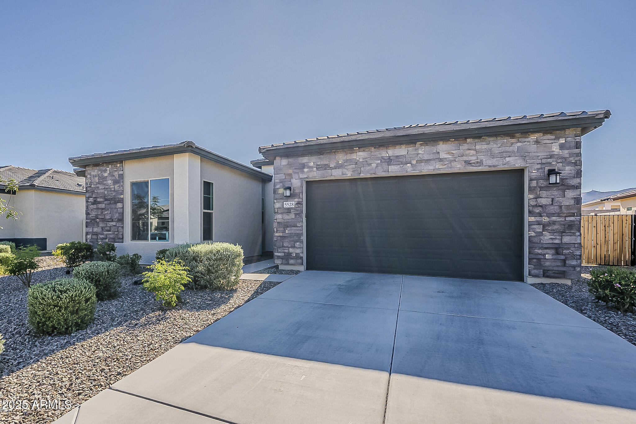 Property Photo: 5528 N 193rd Avenue AZ 85340