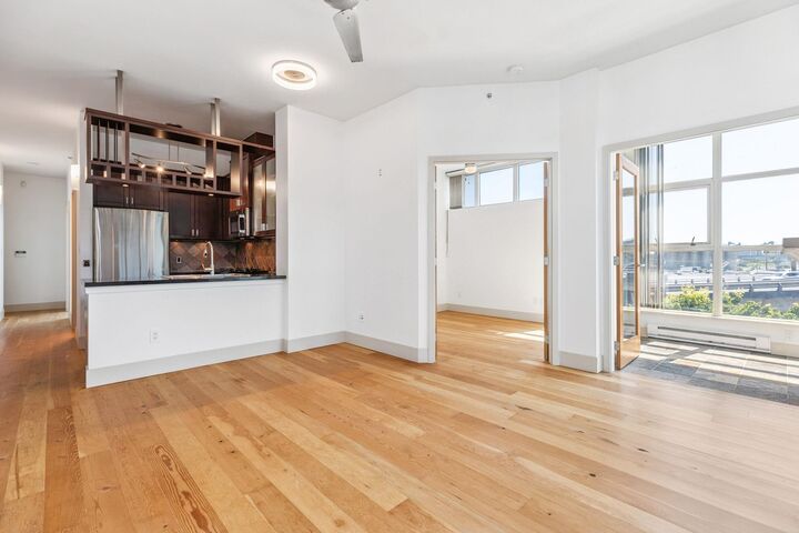 Property Photo:  8988 Hudson Street 423  BC V6P 6Z1 