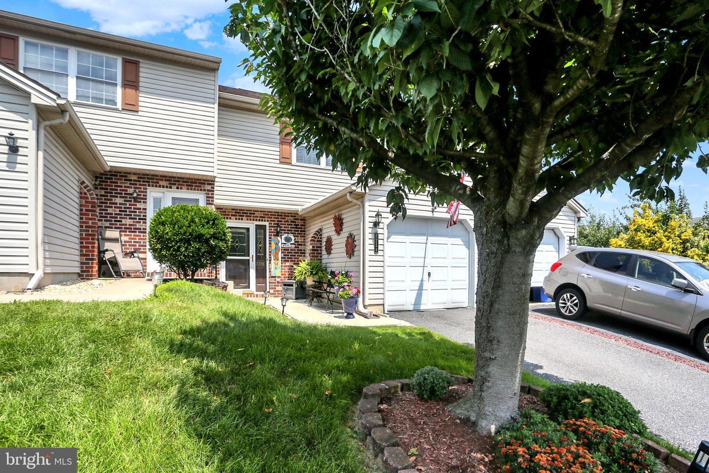 Property Photo: 7258 Clearfield Street PA 17111