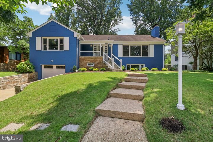 Property Photo: 3206 Brooklawn Terrace MD 20815