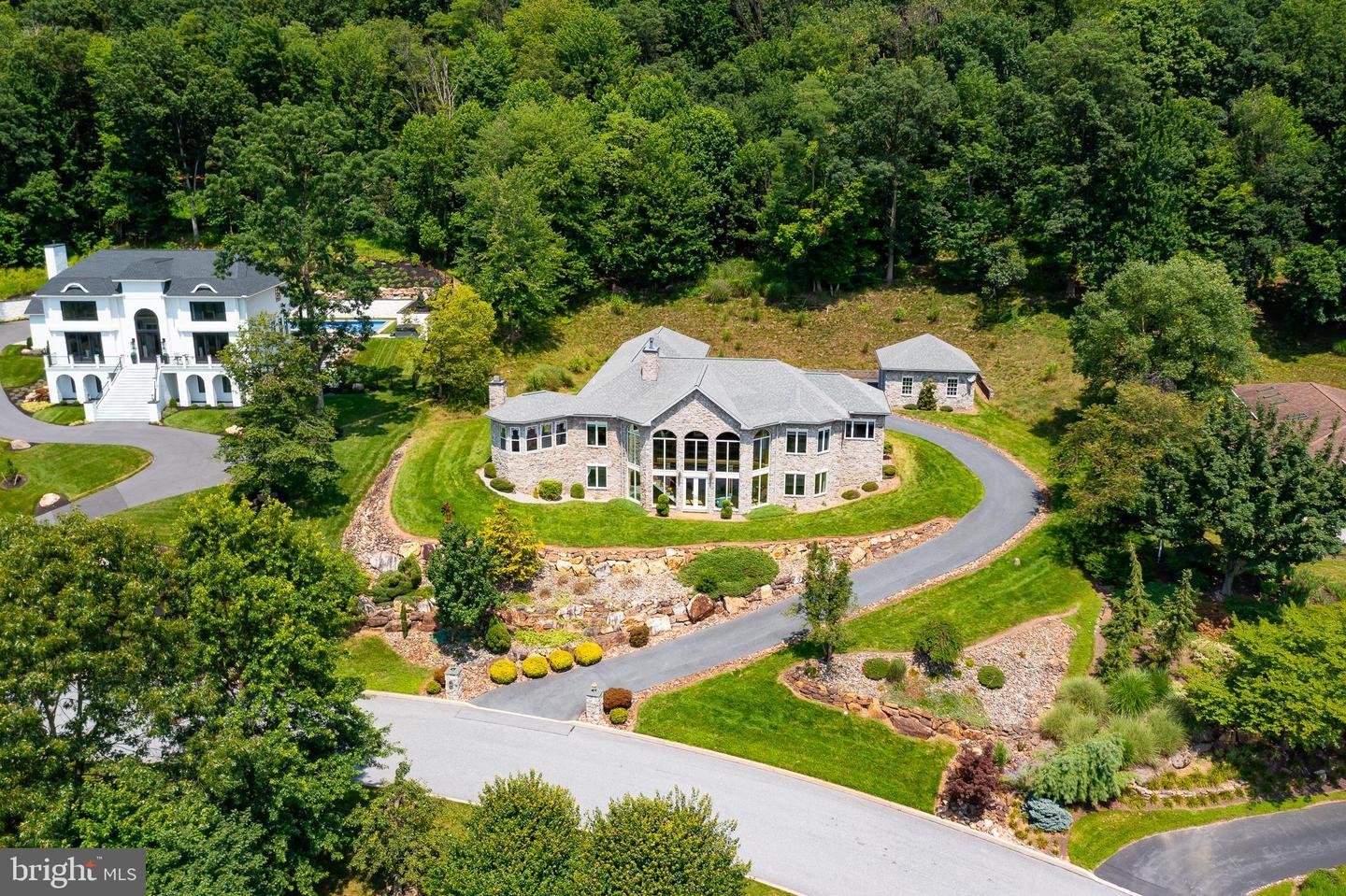 Property Photo:  522 Halyard Way  PA 17025 