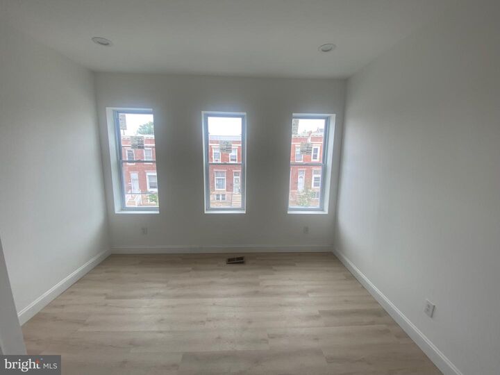 Property Photo:  2611 E Preston Street  MD 21213 